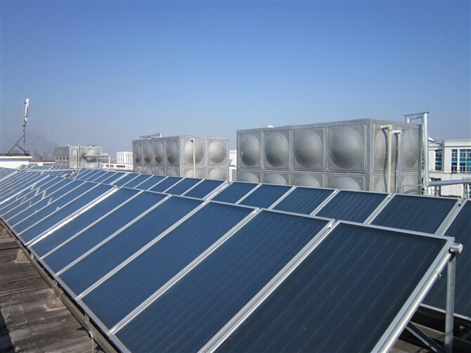 科跑太阳能热水工程-太阳能集热器